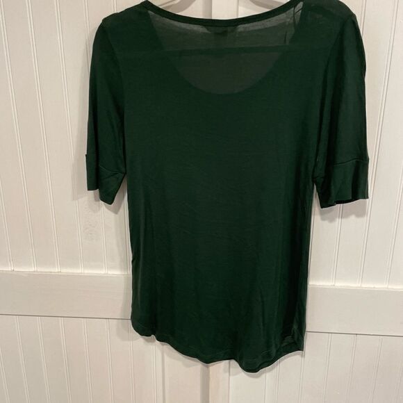 H&M Green short sleeved top size XS **free with any purchase ** - Picture 3 of 4